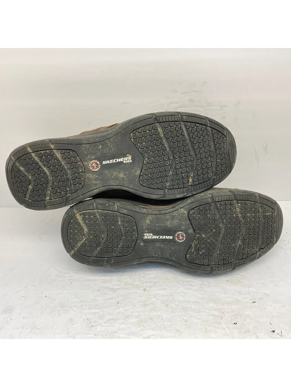Skechers used shoes